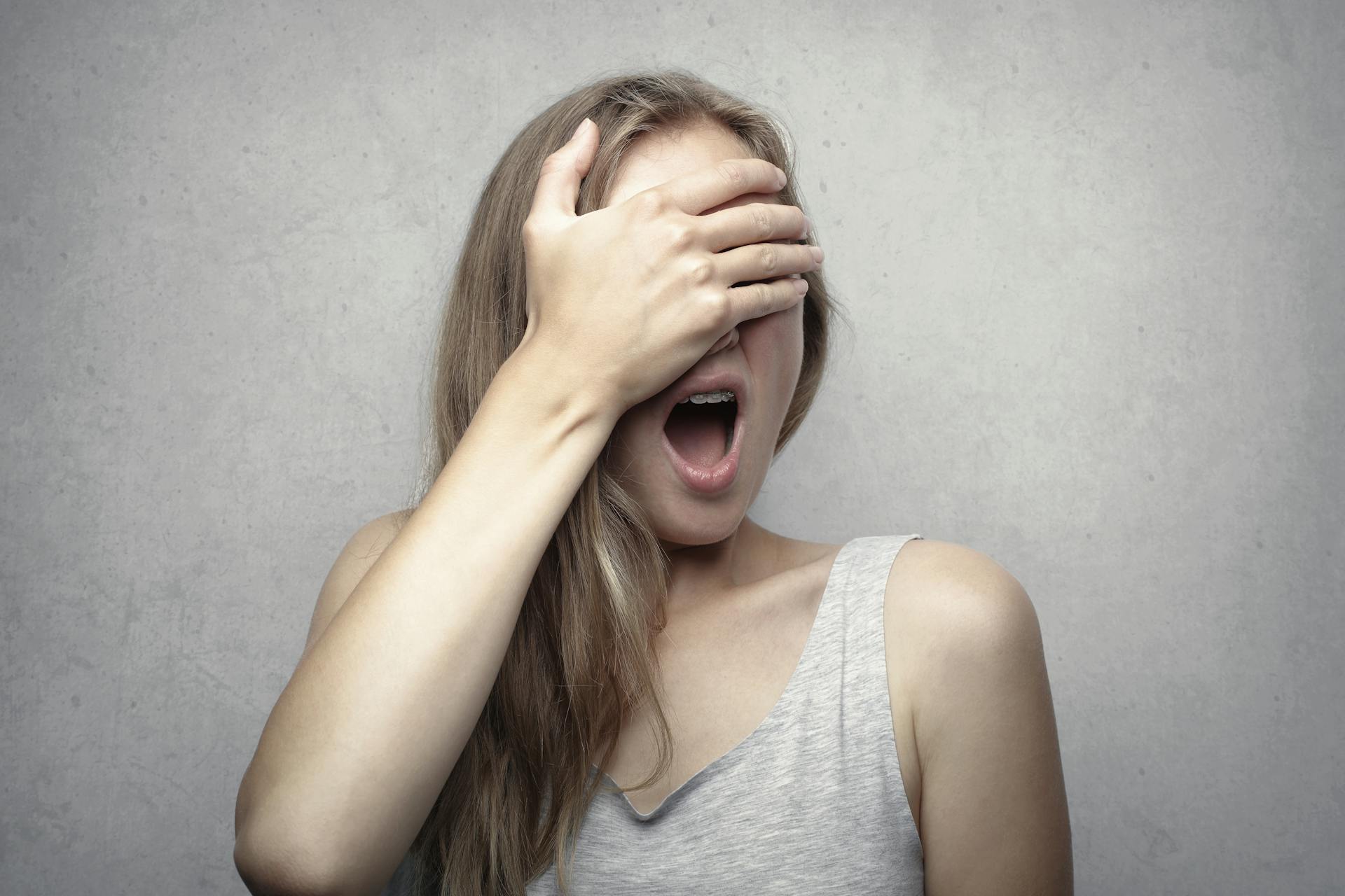 A shocked woman | Source: Pexels