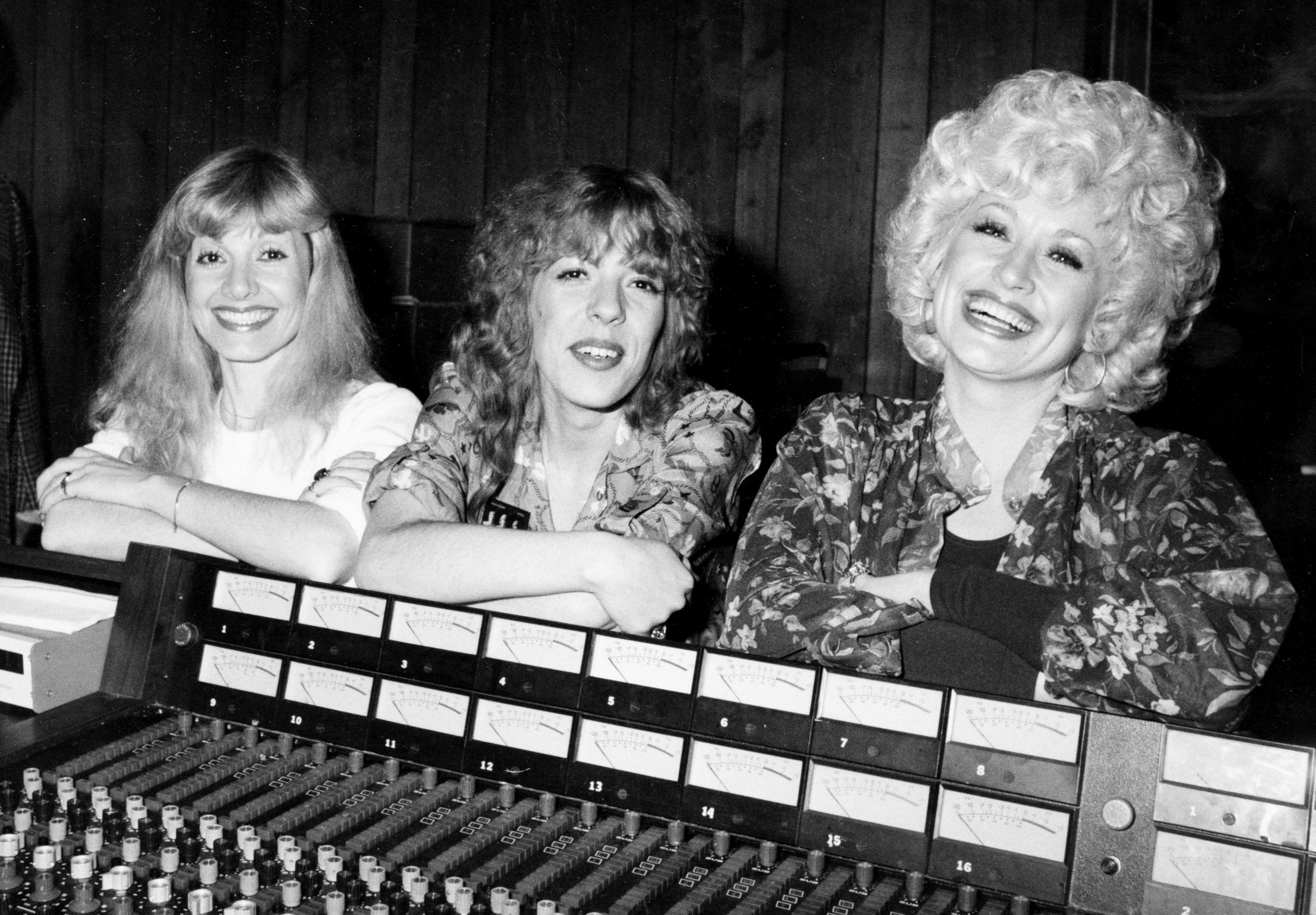 Stella Parton, Freida Parton and Dolly Parton pose for a photo during the recording of Frieda's new album at Bearsville Studios in Hollywood, California | Source: Getty Images