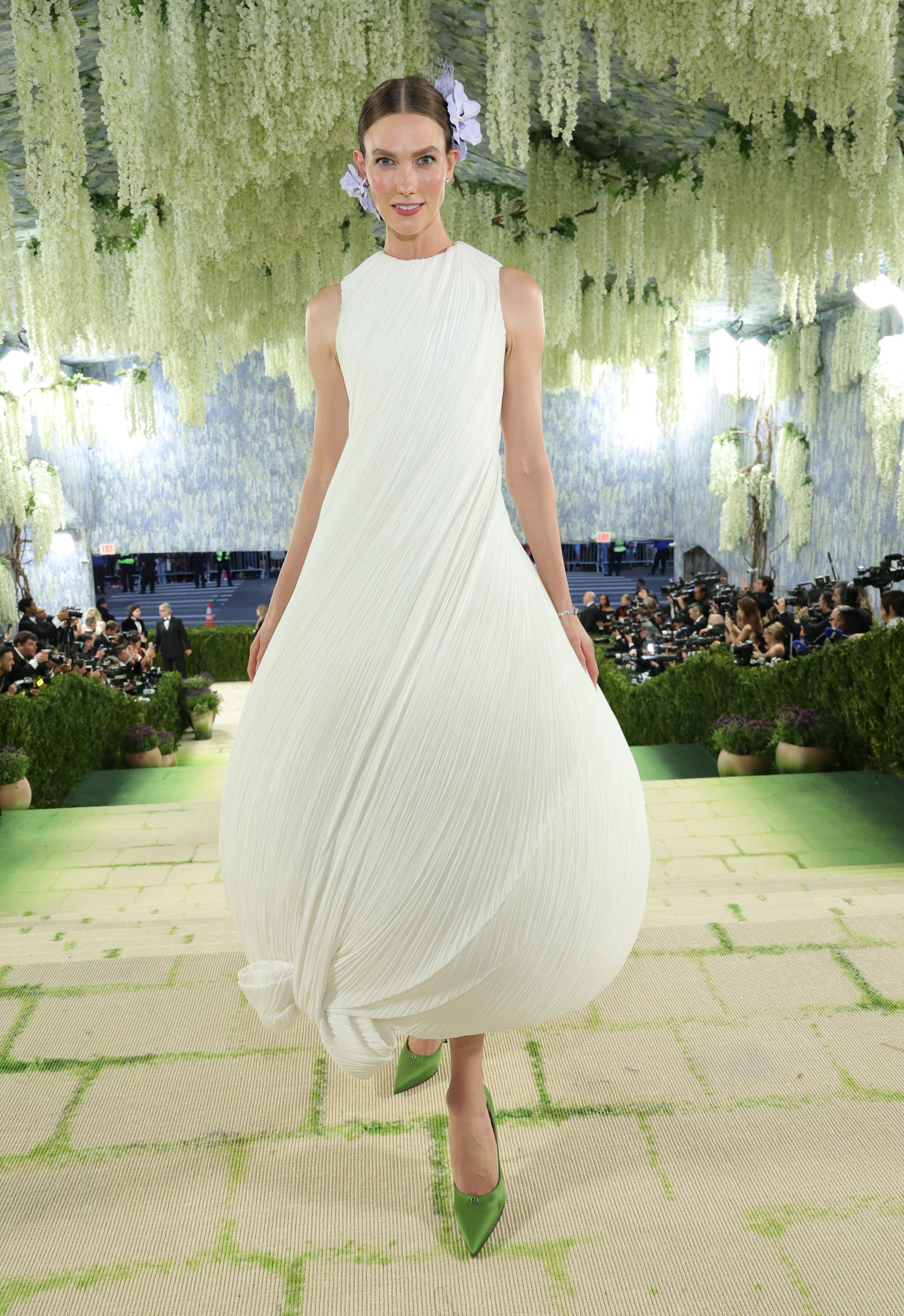 Karlie Kloss attends the Met Gala celebrating "Costume Art" at the Metropolitan Museum of Art in New York City on May 4, 2026. | Source: Getty Images