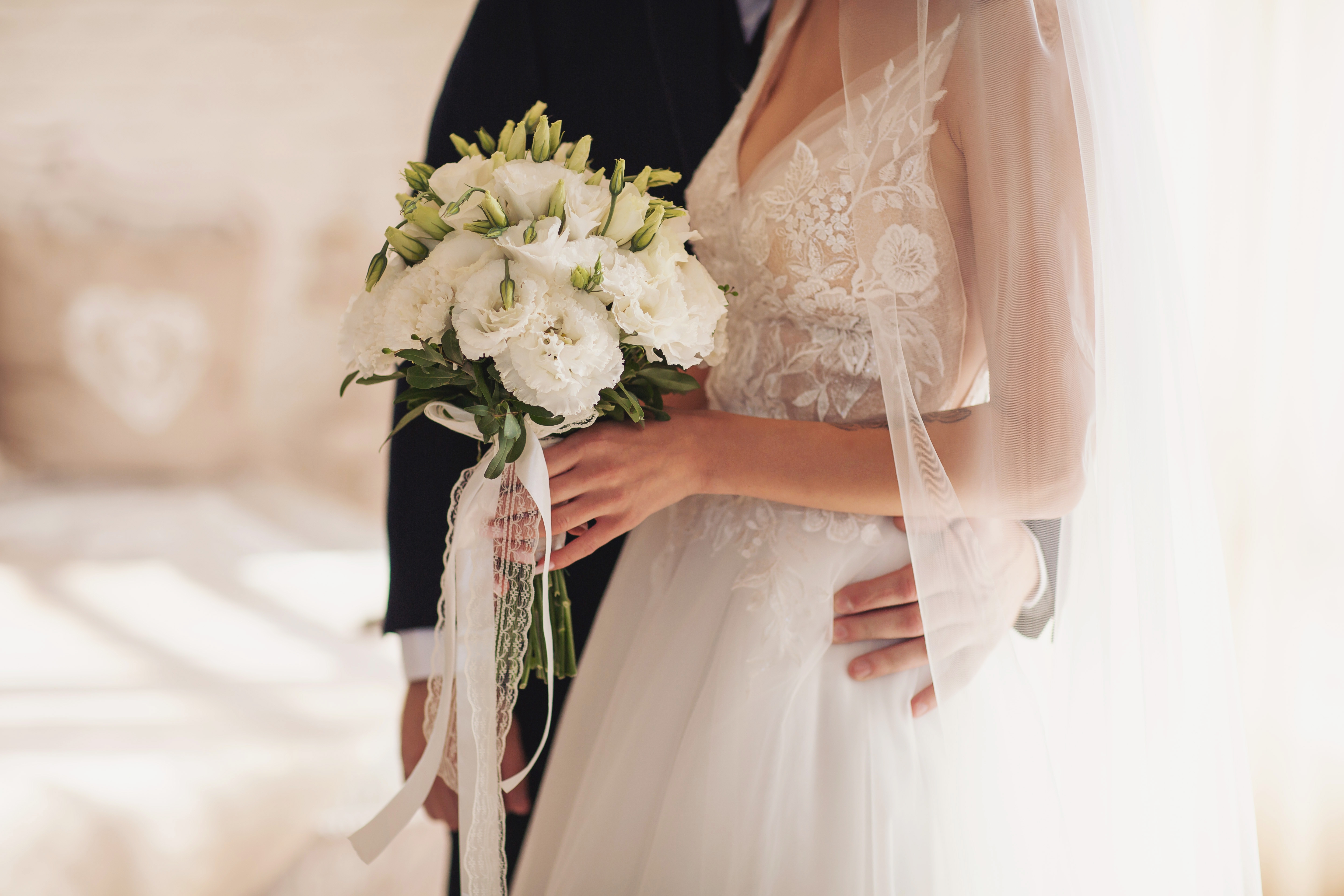 A couple on their wedding day | Source: Shutterstock