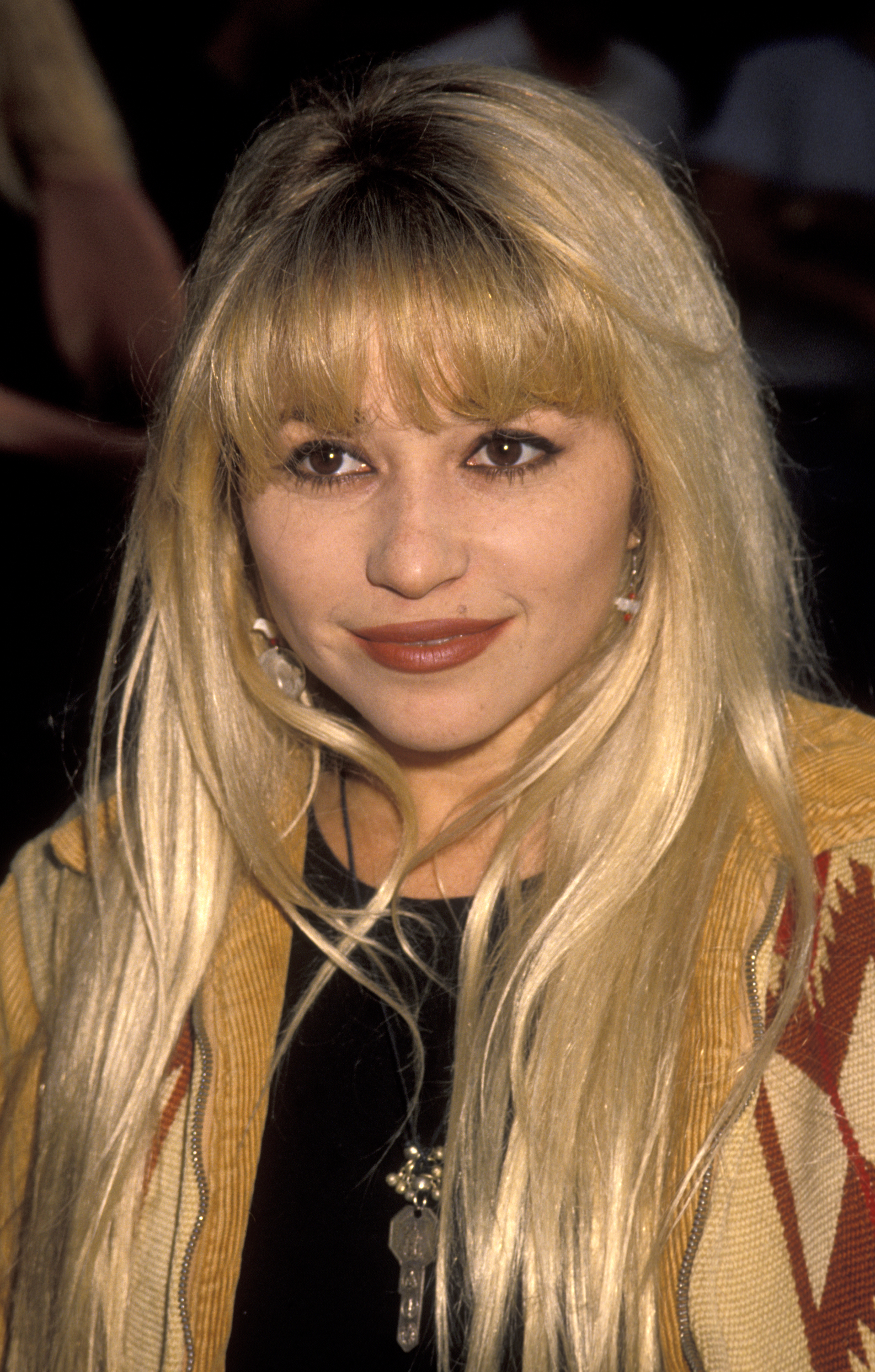 E.G. Daily attends the premiere of "Flatliners" at Mann Chinese Theater on August 6, 1990 in Hollywood, California. | Source: Getty Images