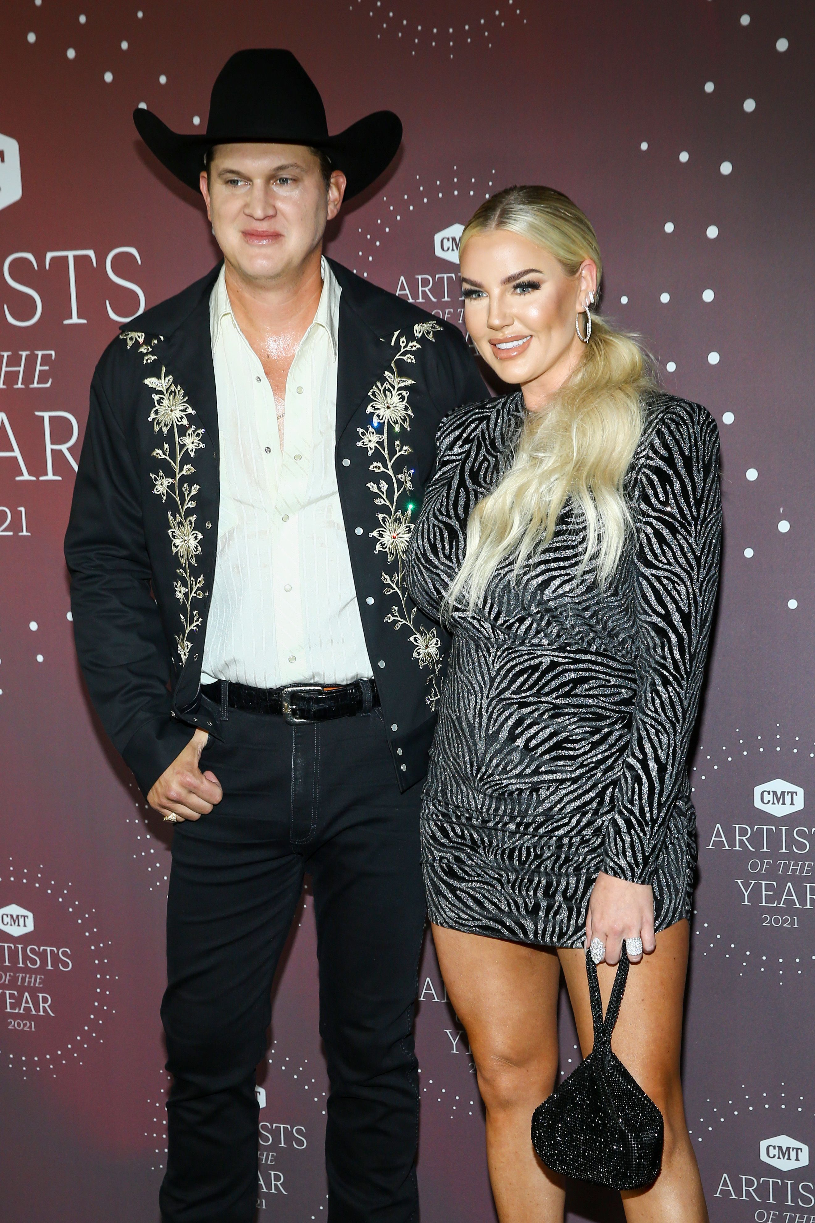 Jon Pardi and Summer Duncan attend the 2021 CMT Artist Of The Year on October 13, 2021 in Nashville, Tennessee. | Source: Getty Images