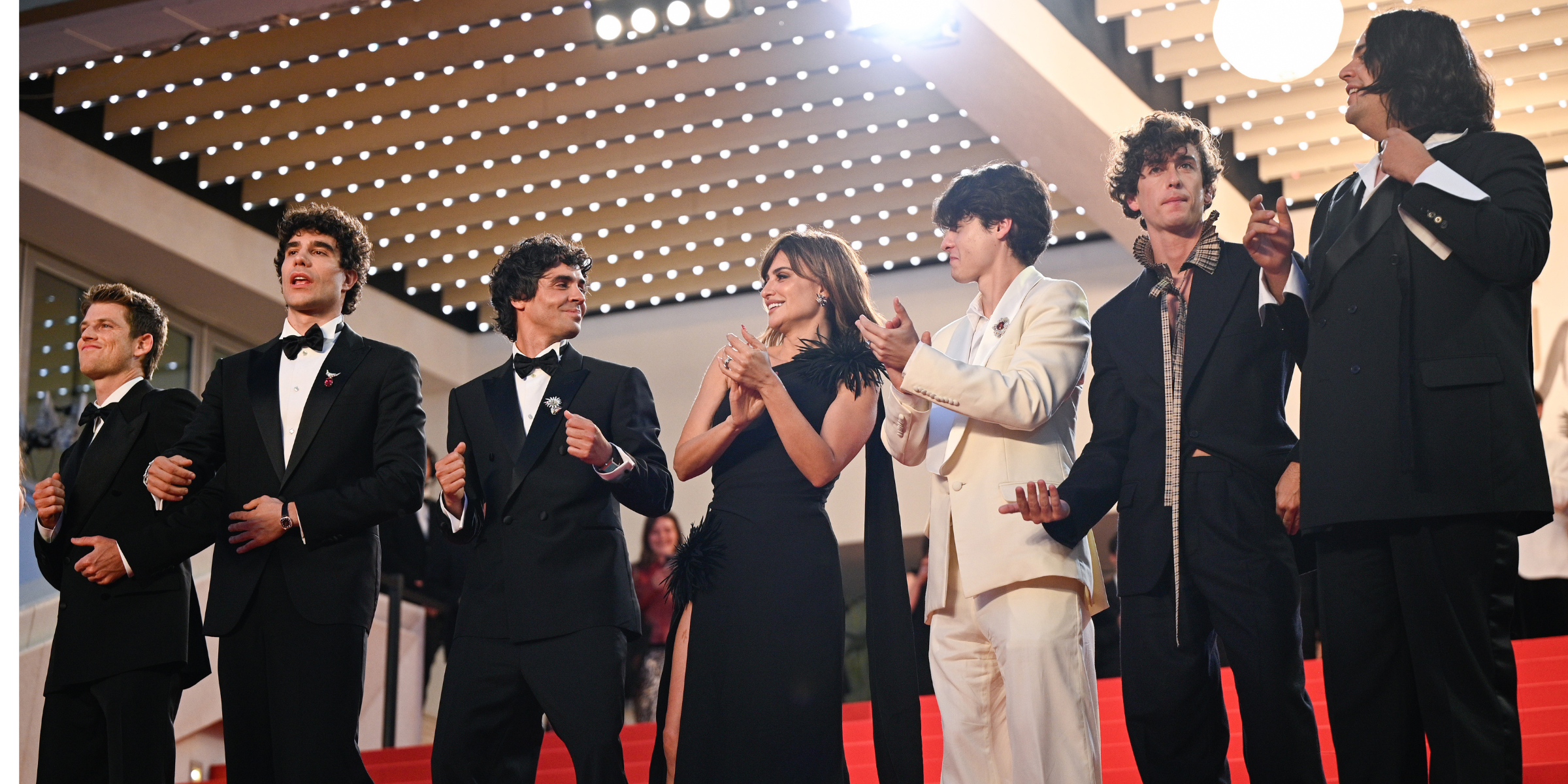 Miguel Bernardeau, Javier Calvo, Javier Ambrossi, Penelope Cruz, Milo Quifes, Guitarricadelafuente and Carlos Gonzalez | Source: Getty Images
