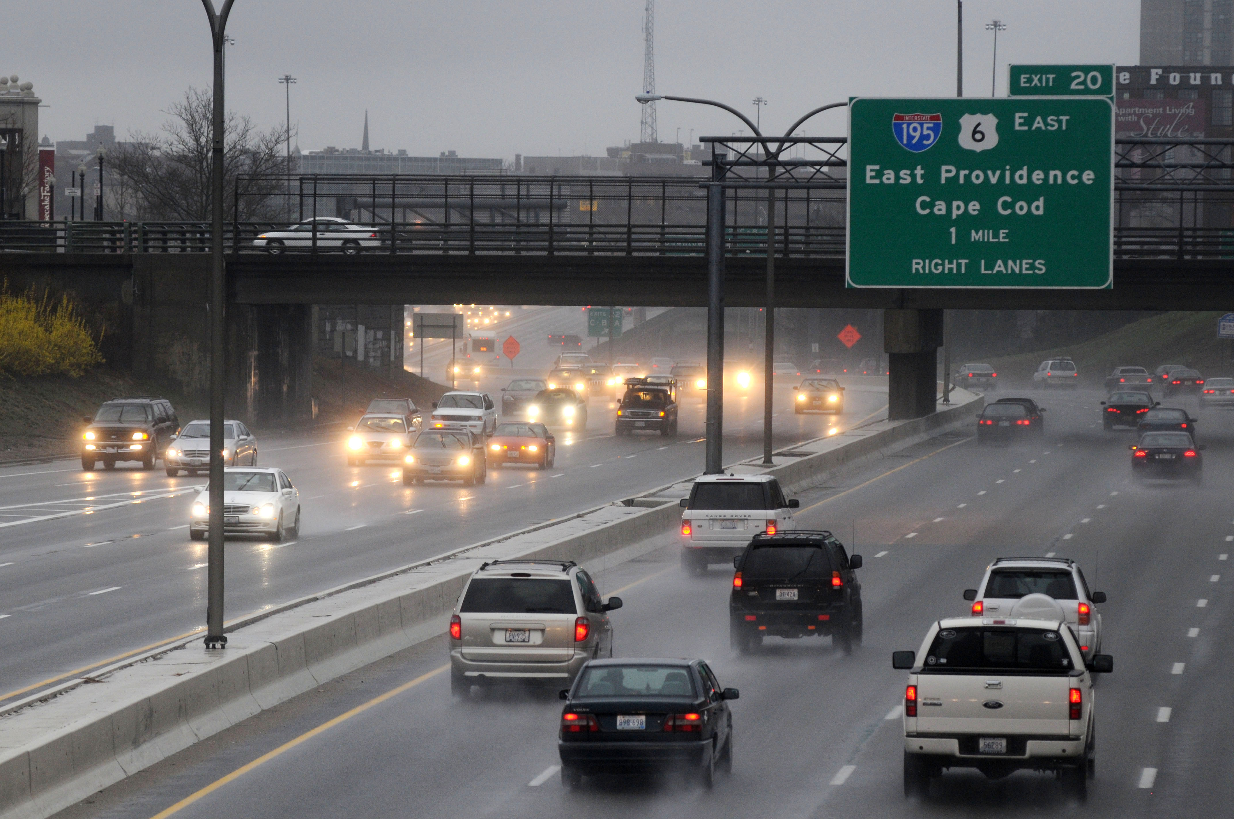 Traffic heading south along Interstate 95 into Providence runs smooth ahead of a possible closure March 30, 2010 in Providence, Rhode Island. | Source: Getty Images