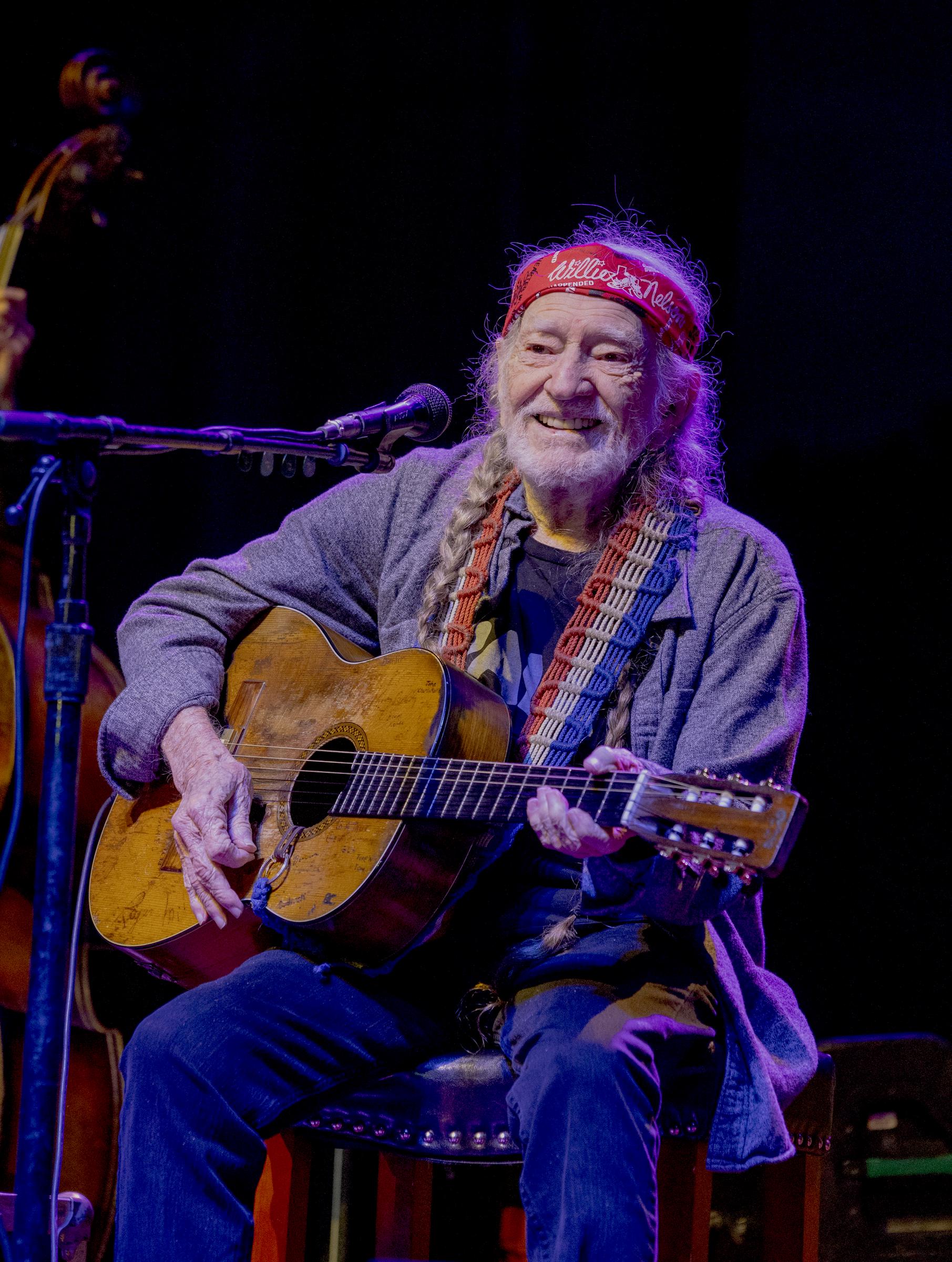 Willie Nelson performs in concert at Pinewood Performing Arts on May 15, 2024 in Lincoln, Nebraska. | Source: Getty Imges