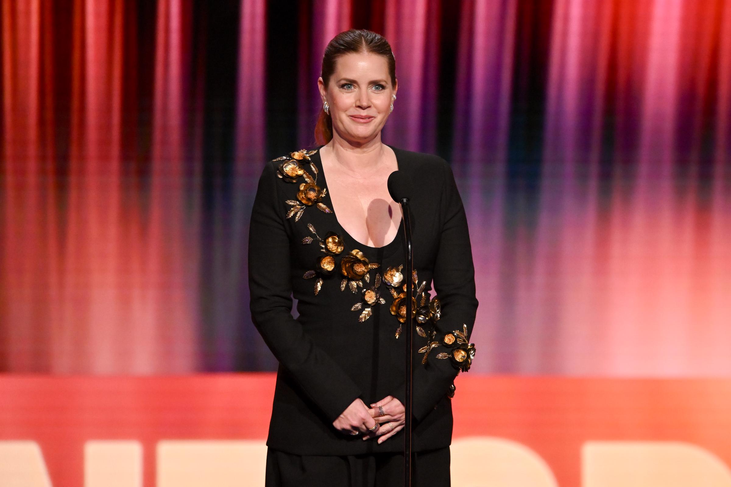 Amy Adams at the 2025 Film Independent Spirit Awards on February 22 in Santa Monica, California. | Source: Getty Images