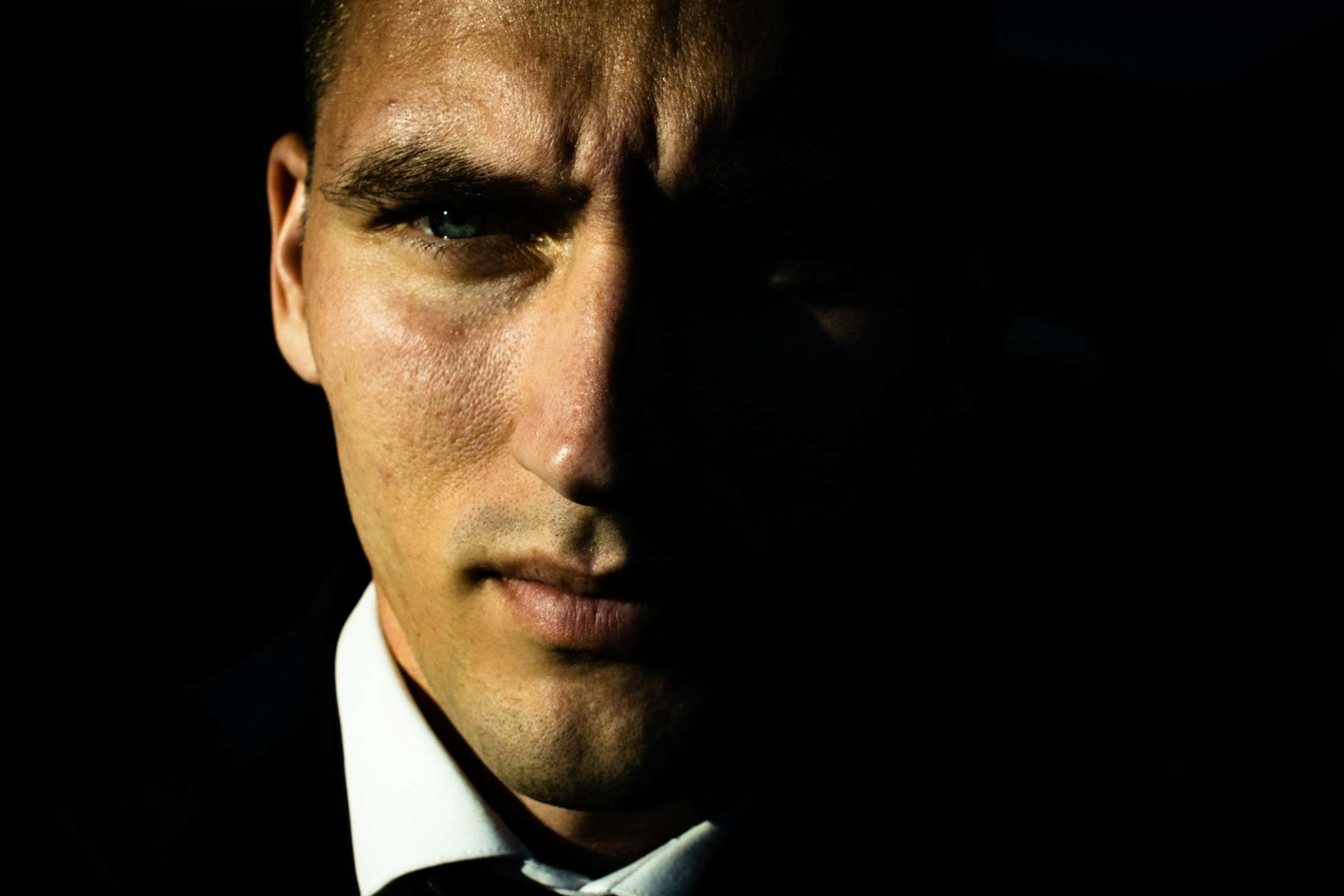 A serious man | Source: Unsplash