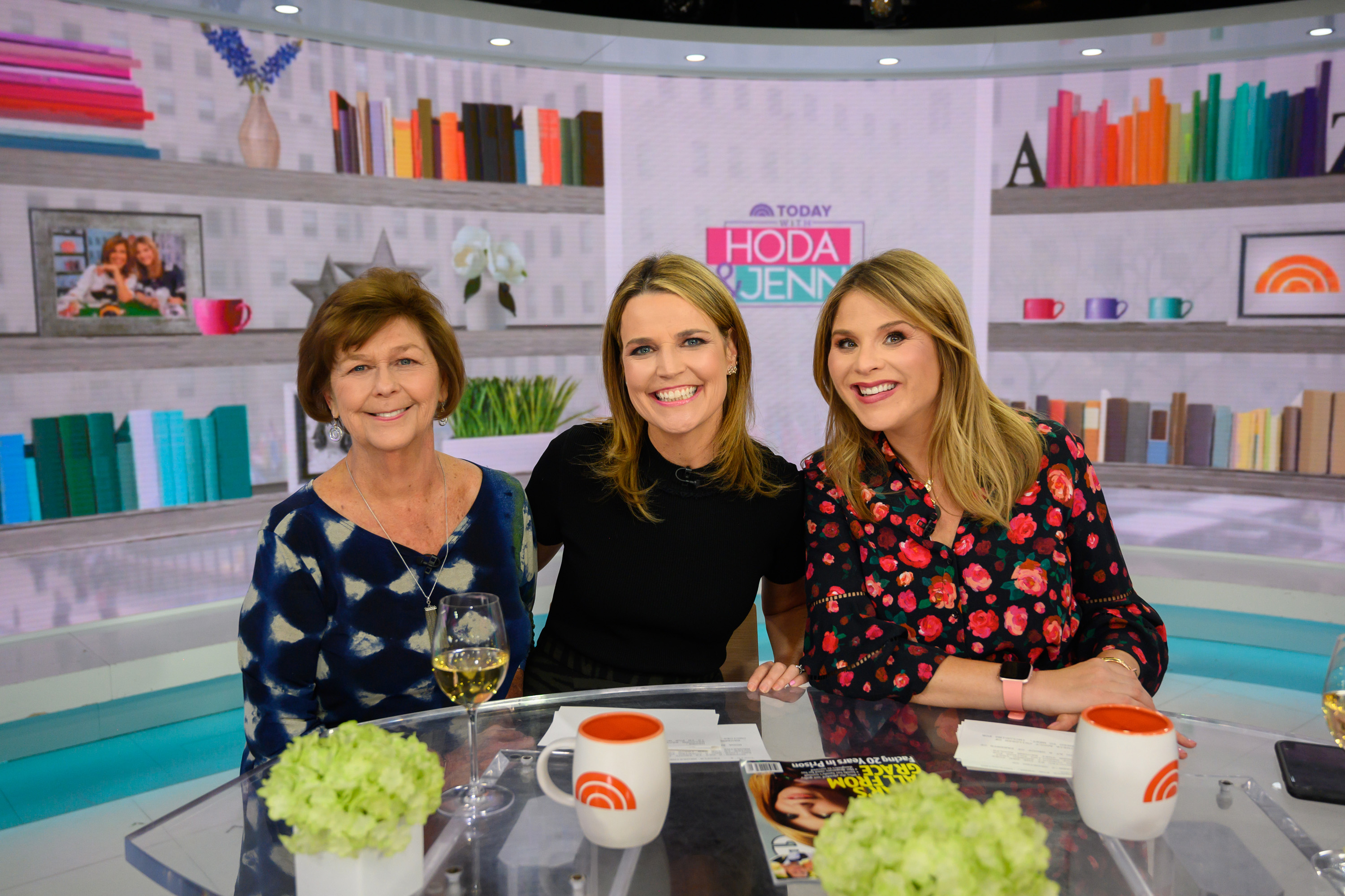 Savannah Guthrie and mom Nancy, are with Jenna Bush Hager on an episode of "Today" show on April 17, 2019. | Source: Getty Images